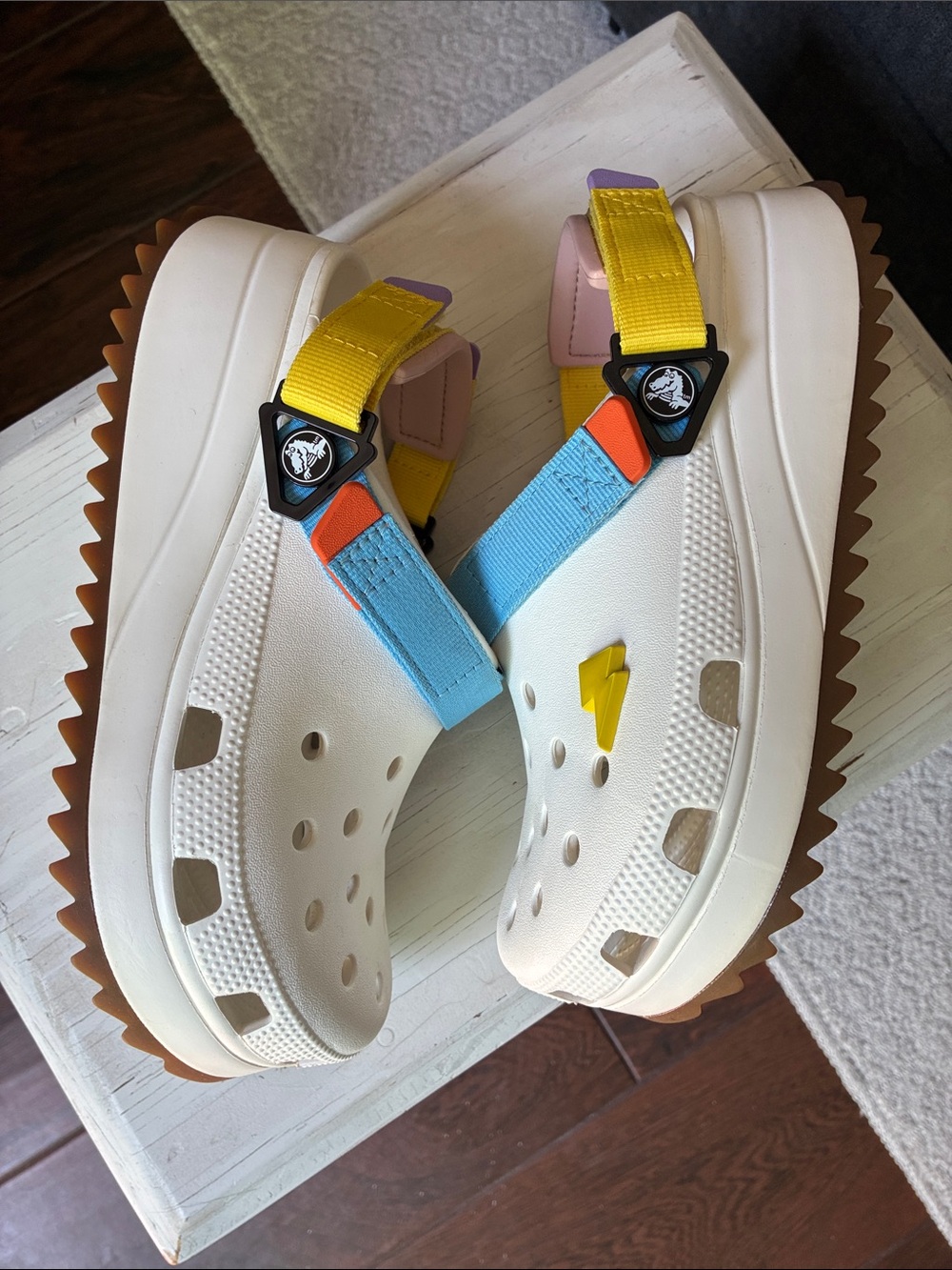 platform crocs - Picture 3 of 5